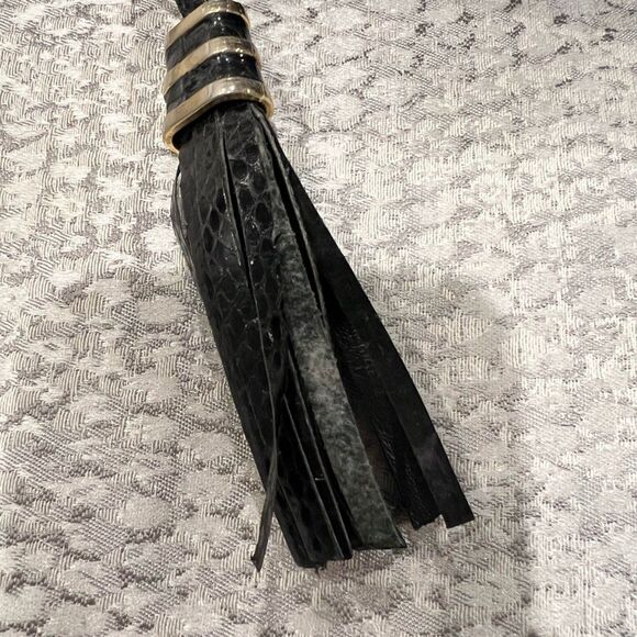 Vintage Black Maryann Rosenfeld Snakeskin Evening Bag with Chain Strap & Tassel - Picture 5 of 7